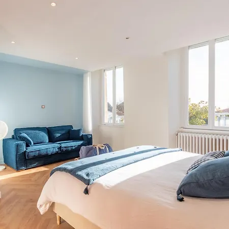 Maison De L'apothicaire * Montaigu-Vendee