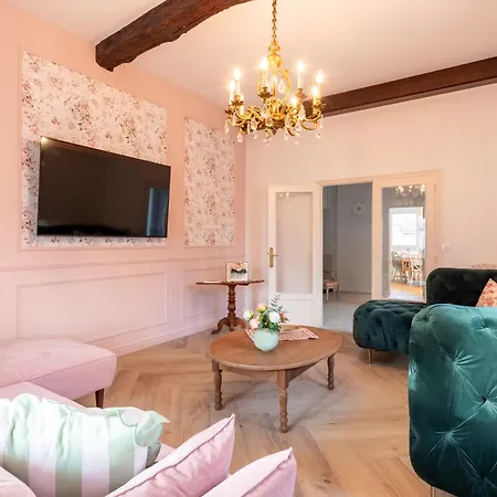 Ferienhaus Maison De L'apothicaire