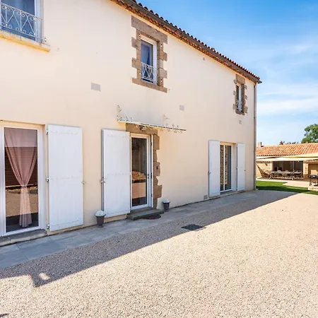 펜션 Maison De L'Apothicaire - Piscine - Vendee 몽테규