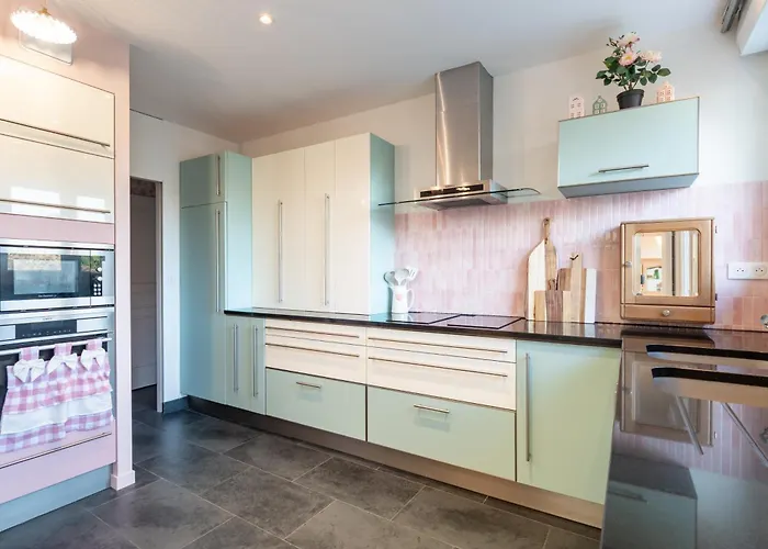 Maison De L'apothicaire * Montaigu-Vendee